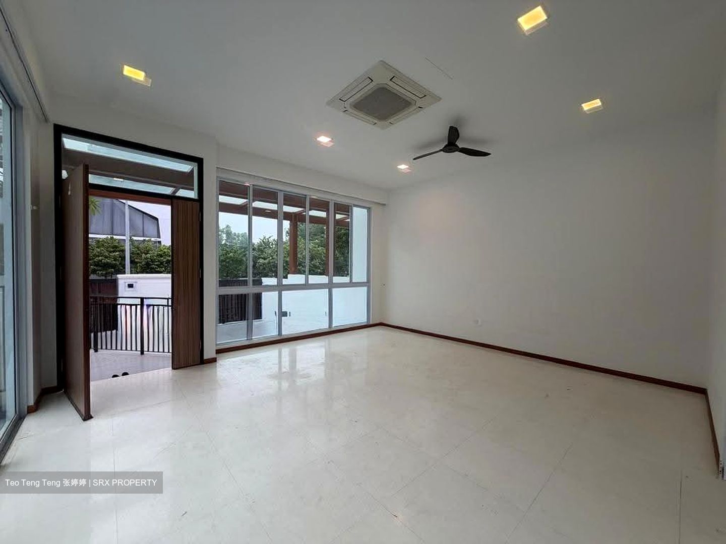 Wak Hassan Drive (D27), Semi-Detached #635507011